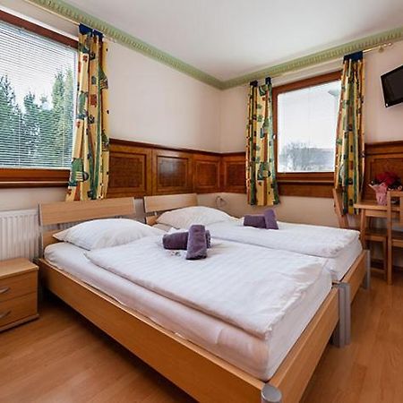 Hotel Waitz -Self Check In Unterwaltersdorf Екстер'єр фото