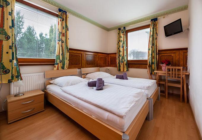 Hotel Waitz -Self Check In Unterwaltersdorf Екстер'єр фото